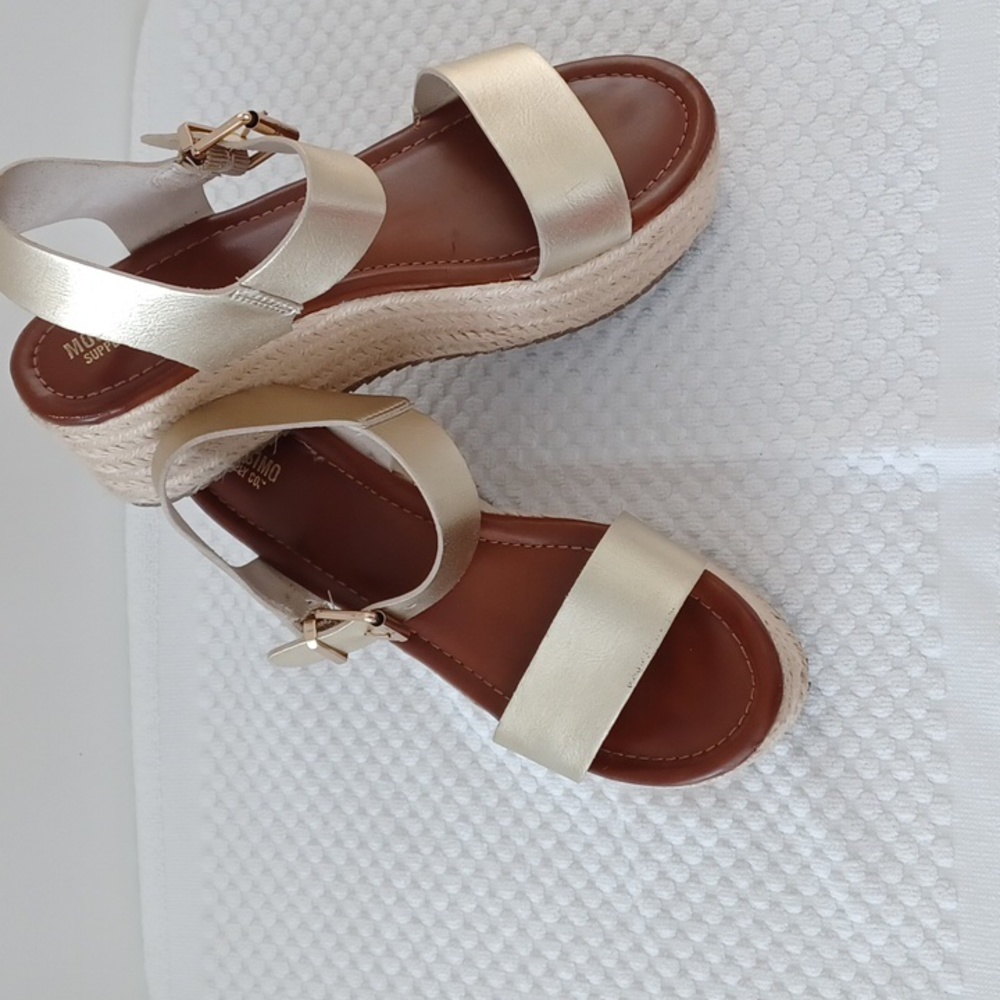 Mossimo Supply CO. Gold Wedge Heel
